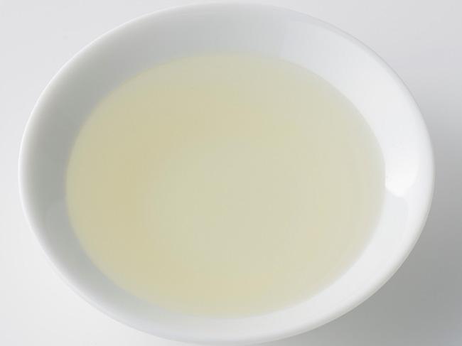 くせが少ない「えごま油」